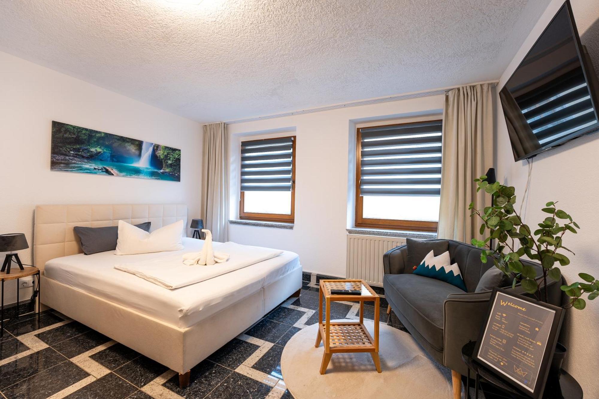 Pension Krone Фрайберг Экстерьер фото