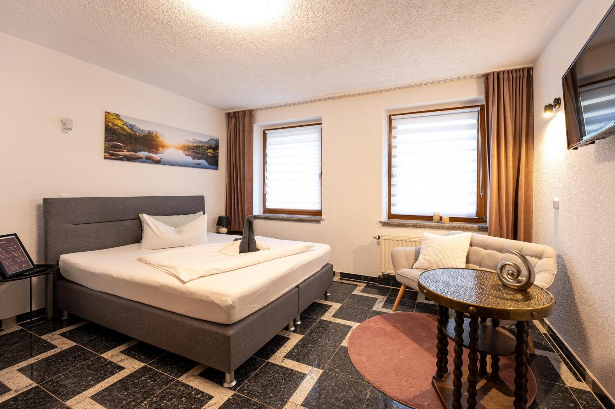 Pension Krone Фрайберг Экстерьер фото
