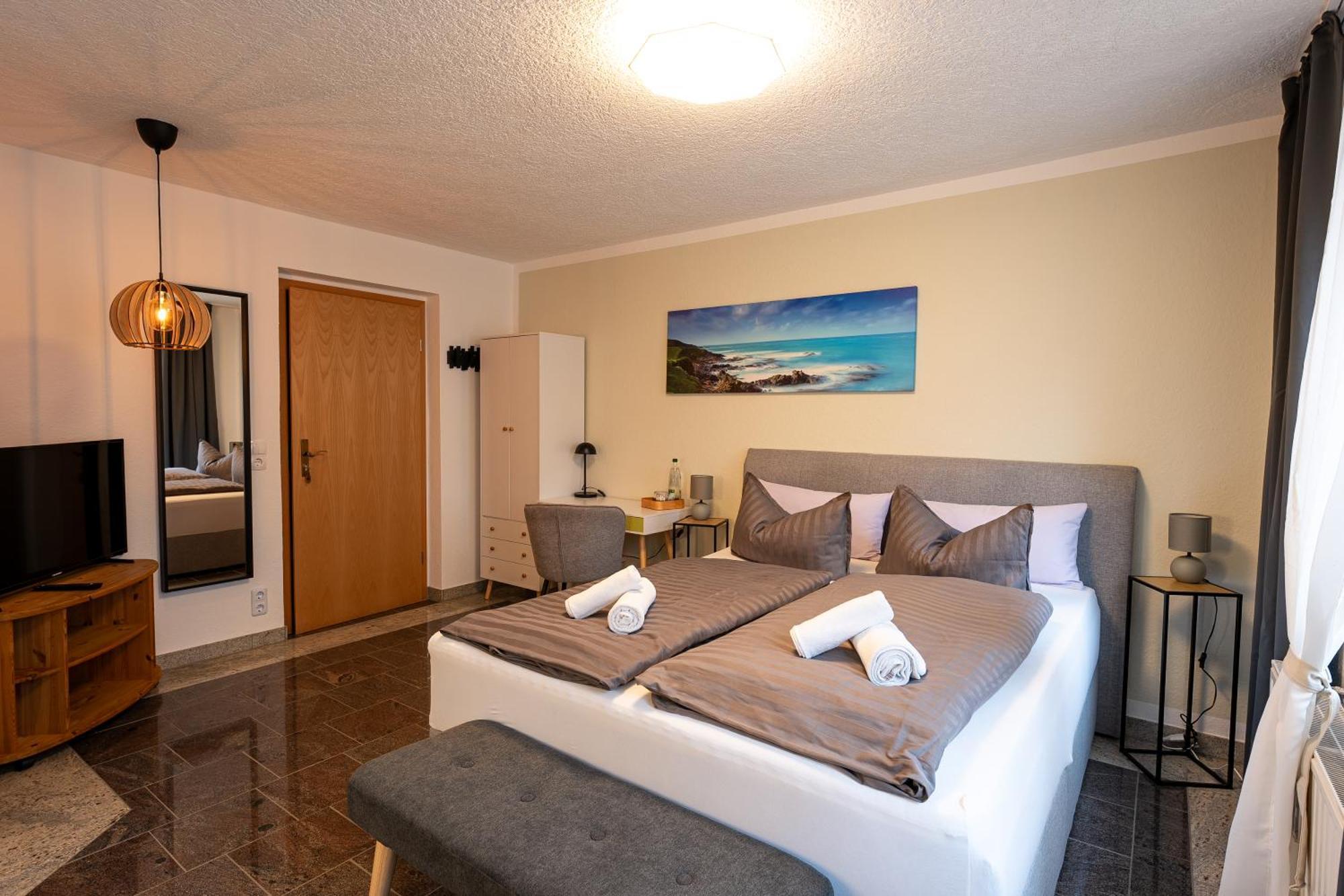 Pension Krone Фрайберг Экстерьер фото